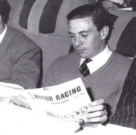 Saine lecture en avion !